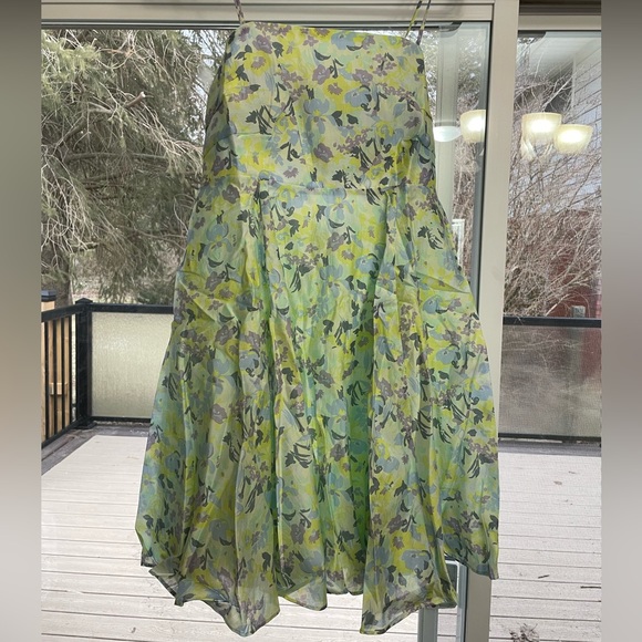 RW&CO Tencel Fit & Flare Cocktail Dress - Picture 3 of 11